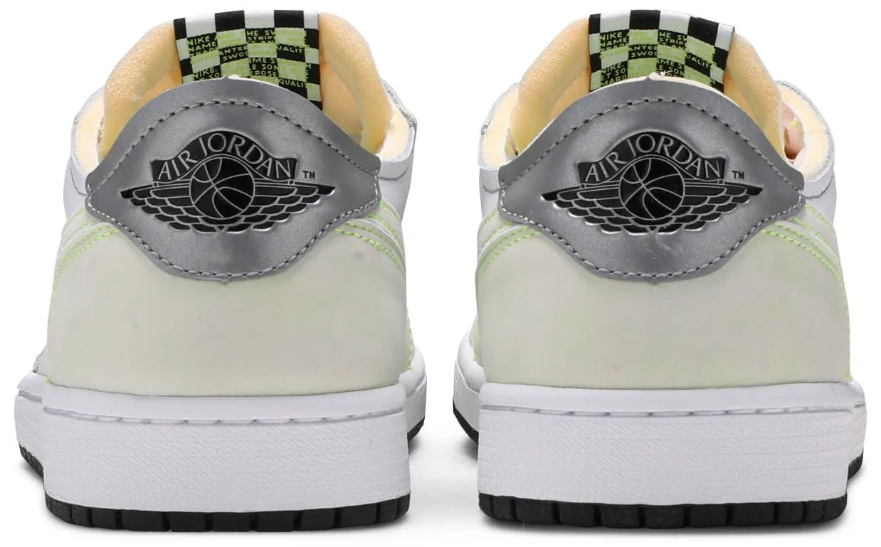 Air Jordan 1 Low OG 'Ghost Green'