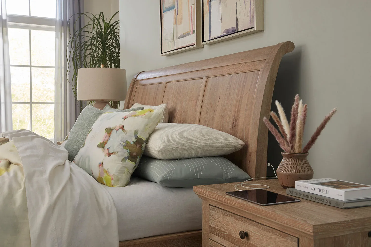 Cambridge Sleigh Bed - Queen - Modern Khaki