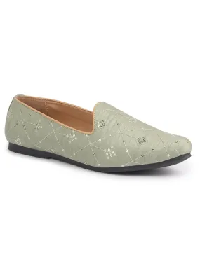 Men Ethnic Embroidered Design Handcrafted Juttis |Premium Fabric Slip ons Mojaris for Wedding |Traditional Sherwani Shoes|Soft Cushioned Insole