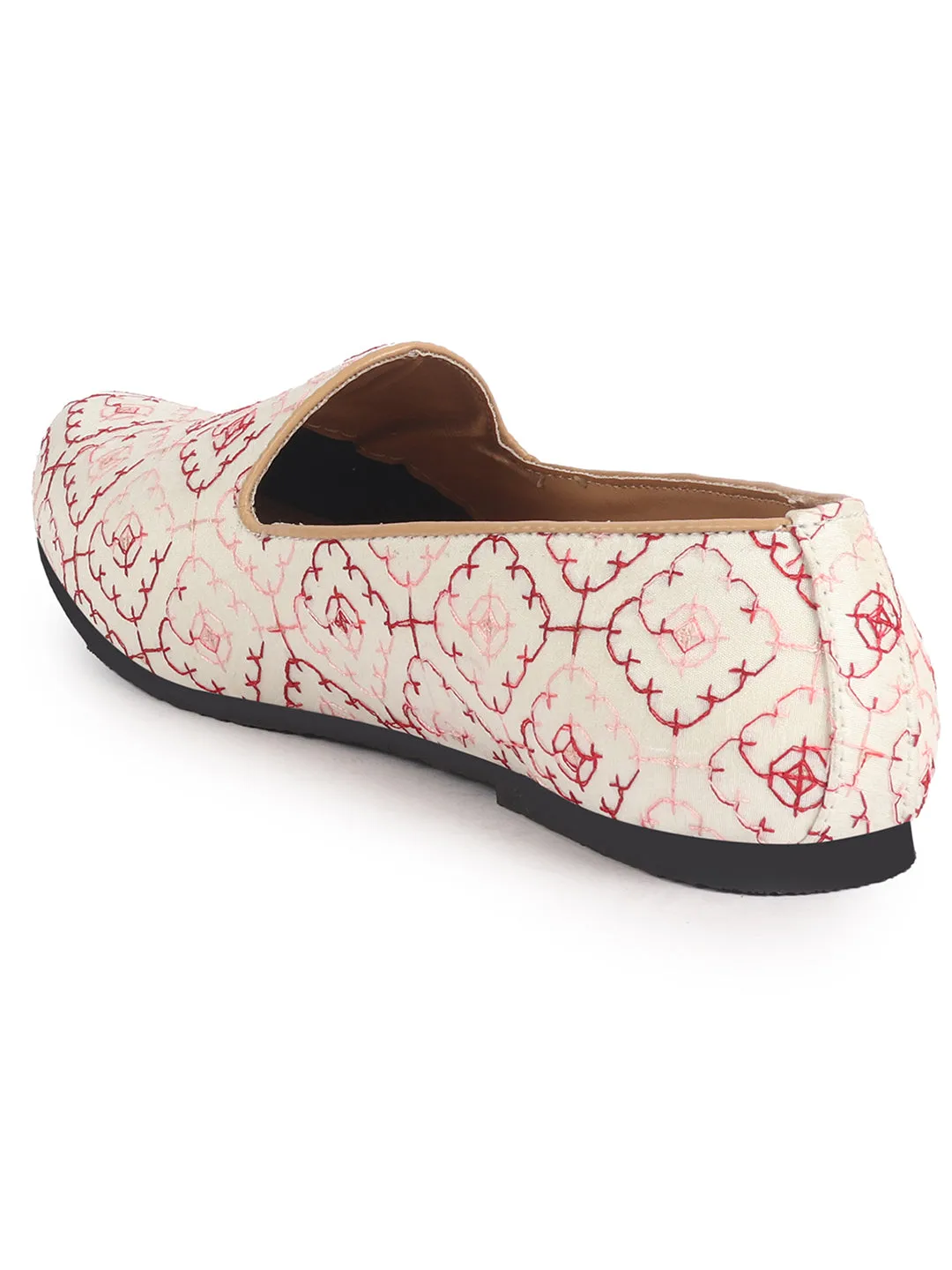 Men White Maroon Embroidered Ethnic Slip On Juttis and Mojaris for Wedding|Traditional Sherwani Shoes|Haldi Slip-On Shoe