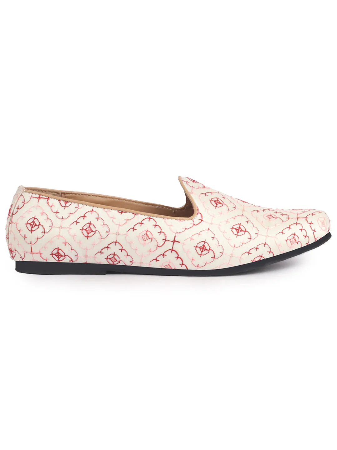 Men White Maroon Embroidered Ethnic Slip On Juttis and Mojaris for Wedding|Traditional Sherwani Shoes|Haldi Slip-On Shoe