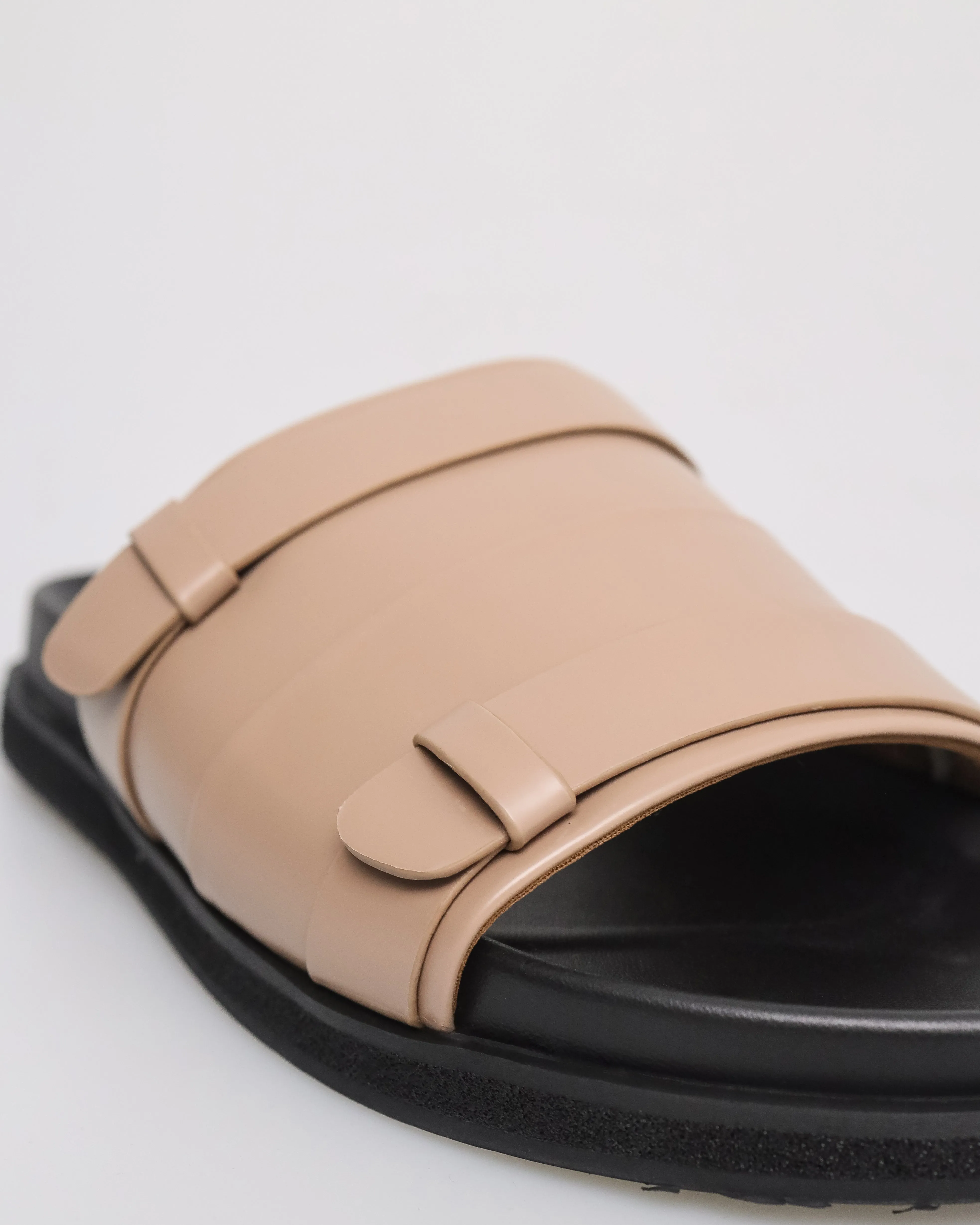Tomaz C636 Men's BareEssentials Flat Strides