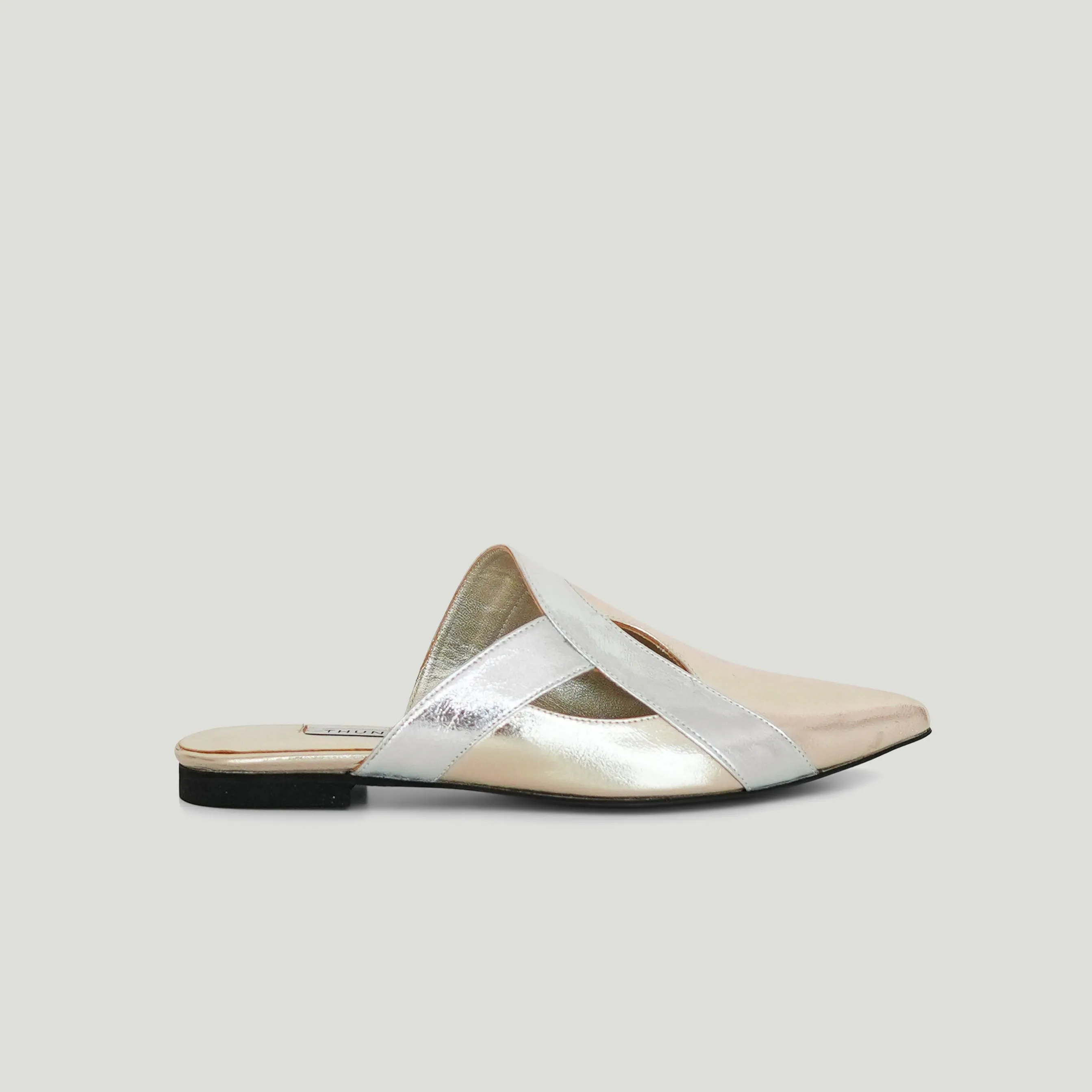 Wajd gold mule