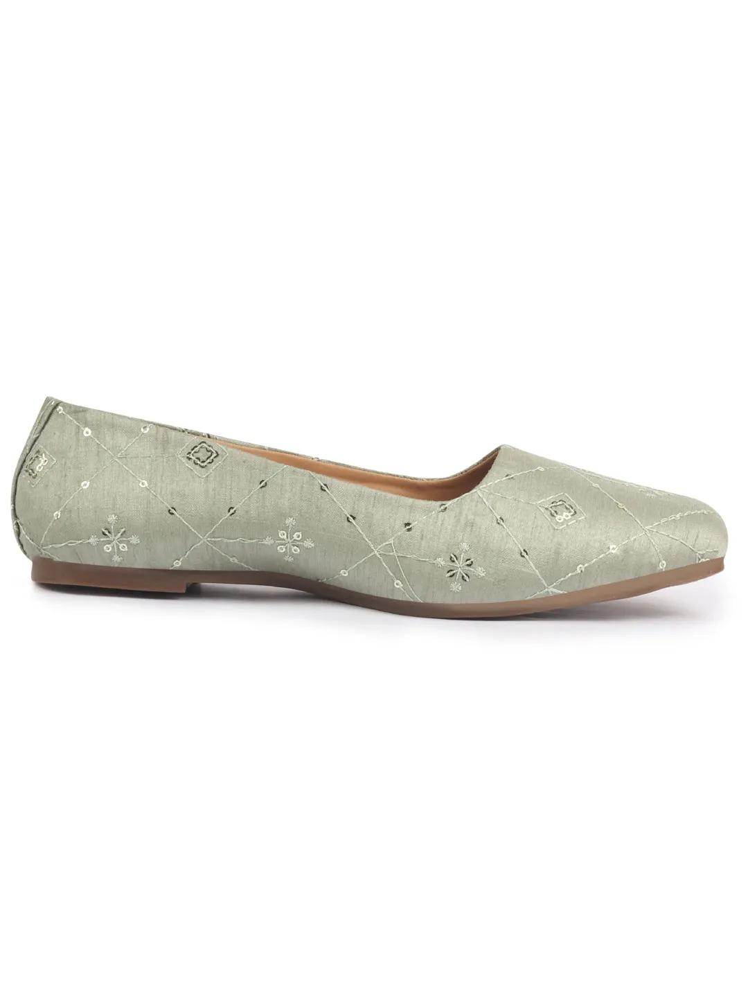 Women Ethnic Embroidered Design Handcrafted Juttis For Mehendi & Haldi|Premium Fabric Wedding Festive Slip ons Mojaris |Soft Cushioned Insole