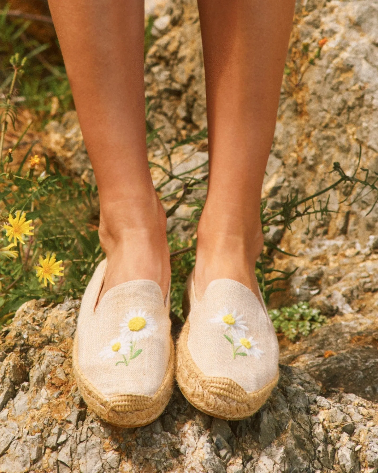 Womens_Espadrilles_The Smoking_Embroidery_Natural Undyed - Daisy